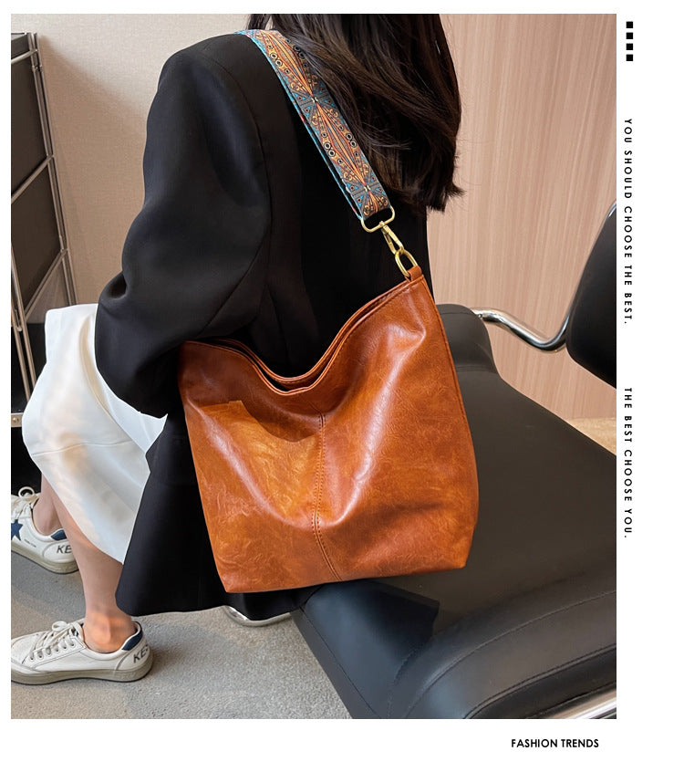 Wholesale PU TEMU Retro Broadband Shoulder Messenger Bag